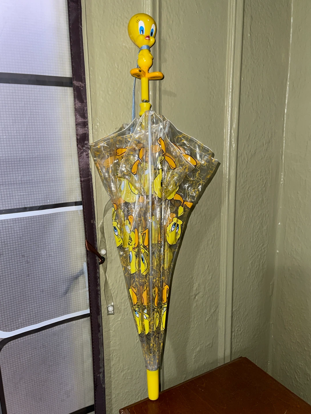 Classic Clear Tweety Bird Umbrella - photo 2