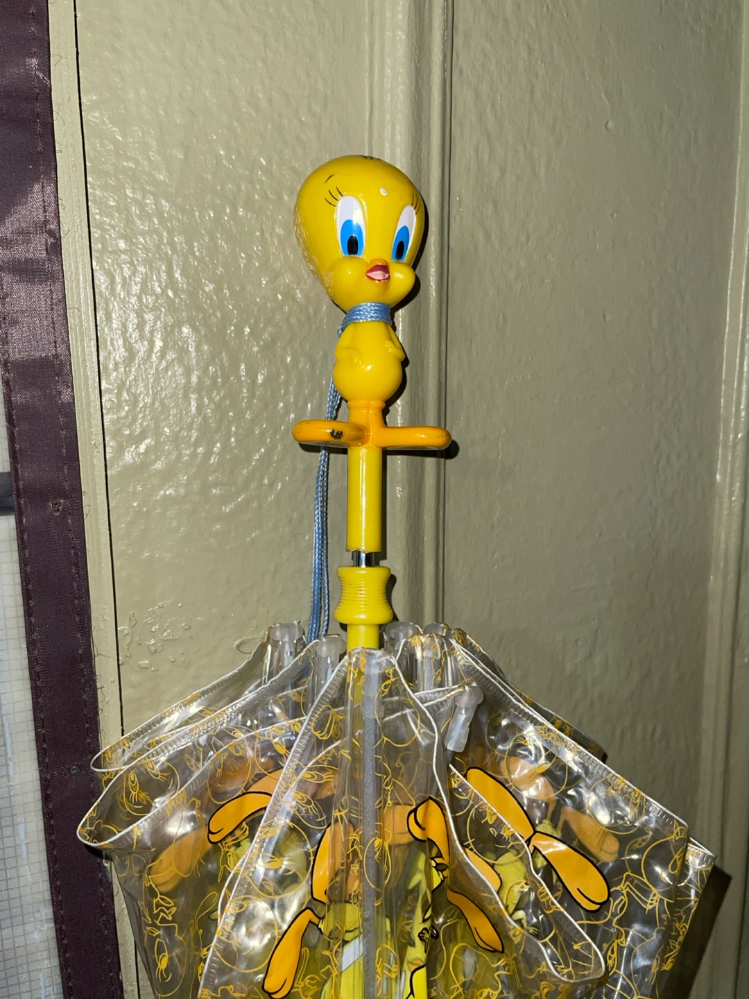 Classic Clear Tweety Bird Umbrella - photo 3