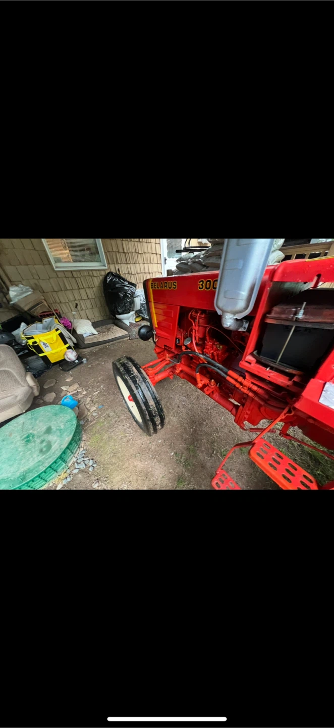 Belarus 300 Tractor
