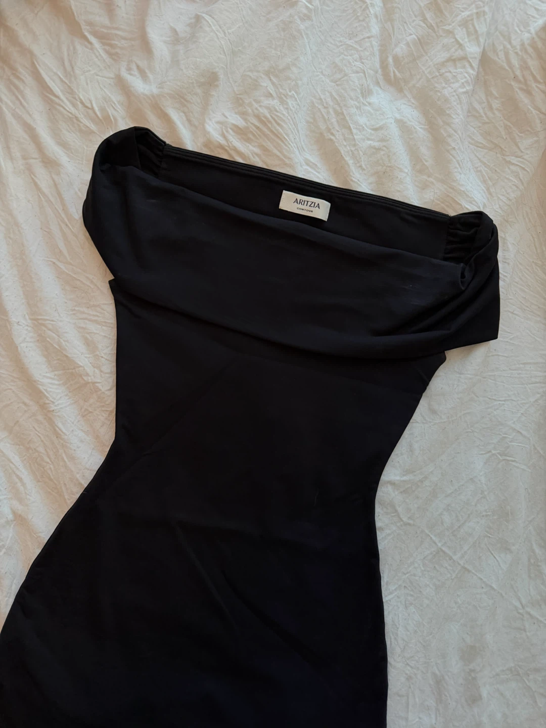 Aritzia Contour Black Off-the-Shoulder Dress - photo 2