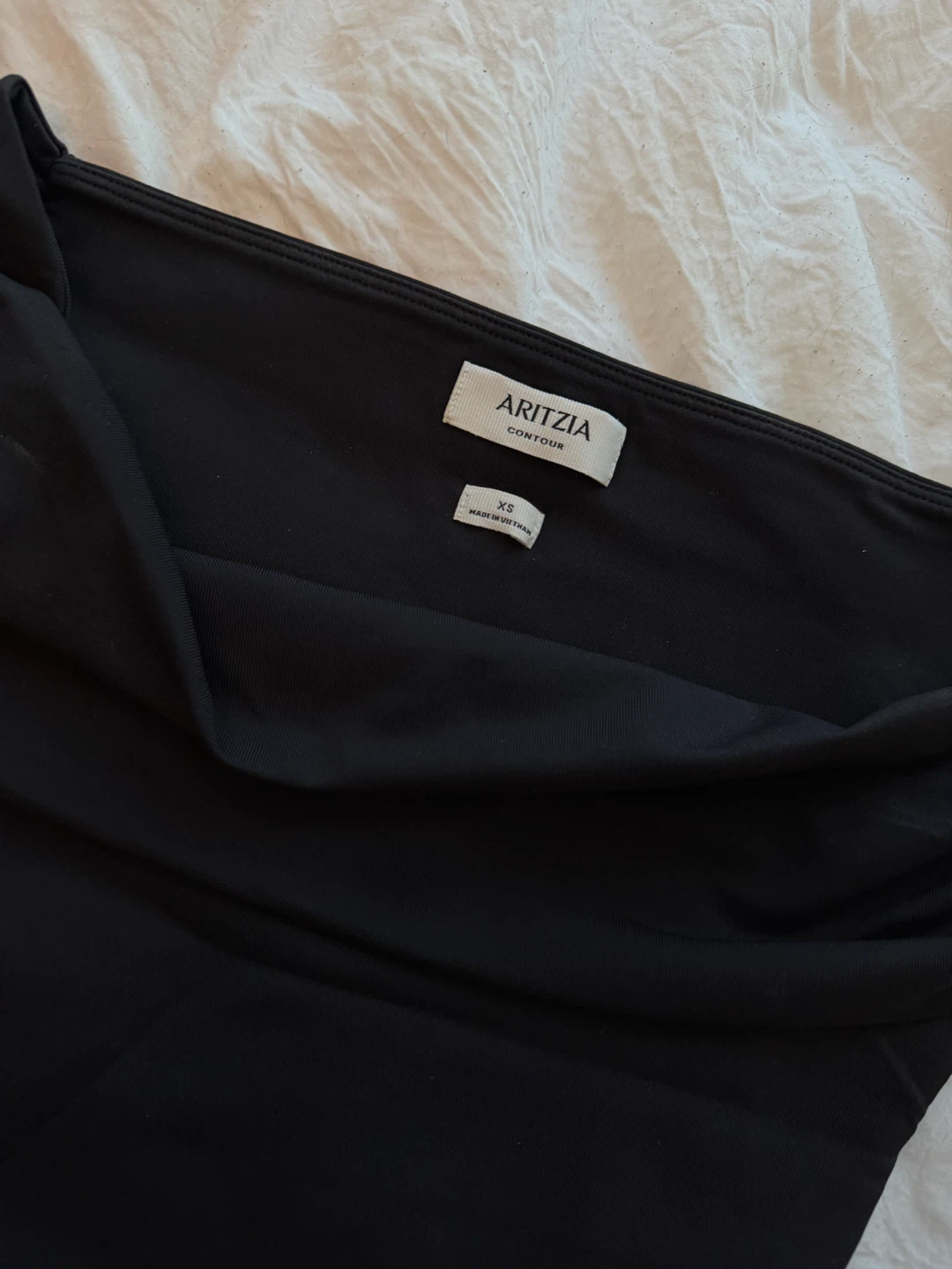 Aritzia Contour Black Off-the-Shoulder Dress - photo 3