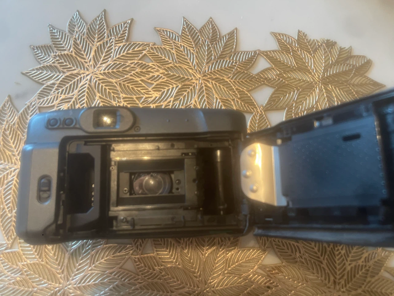 Fujifilm DL-270 Zoom MR 35-70mm Point & Shoot Camera - photo 2