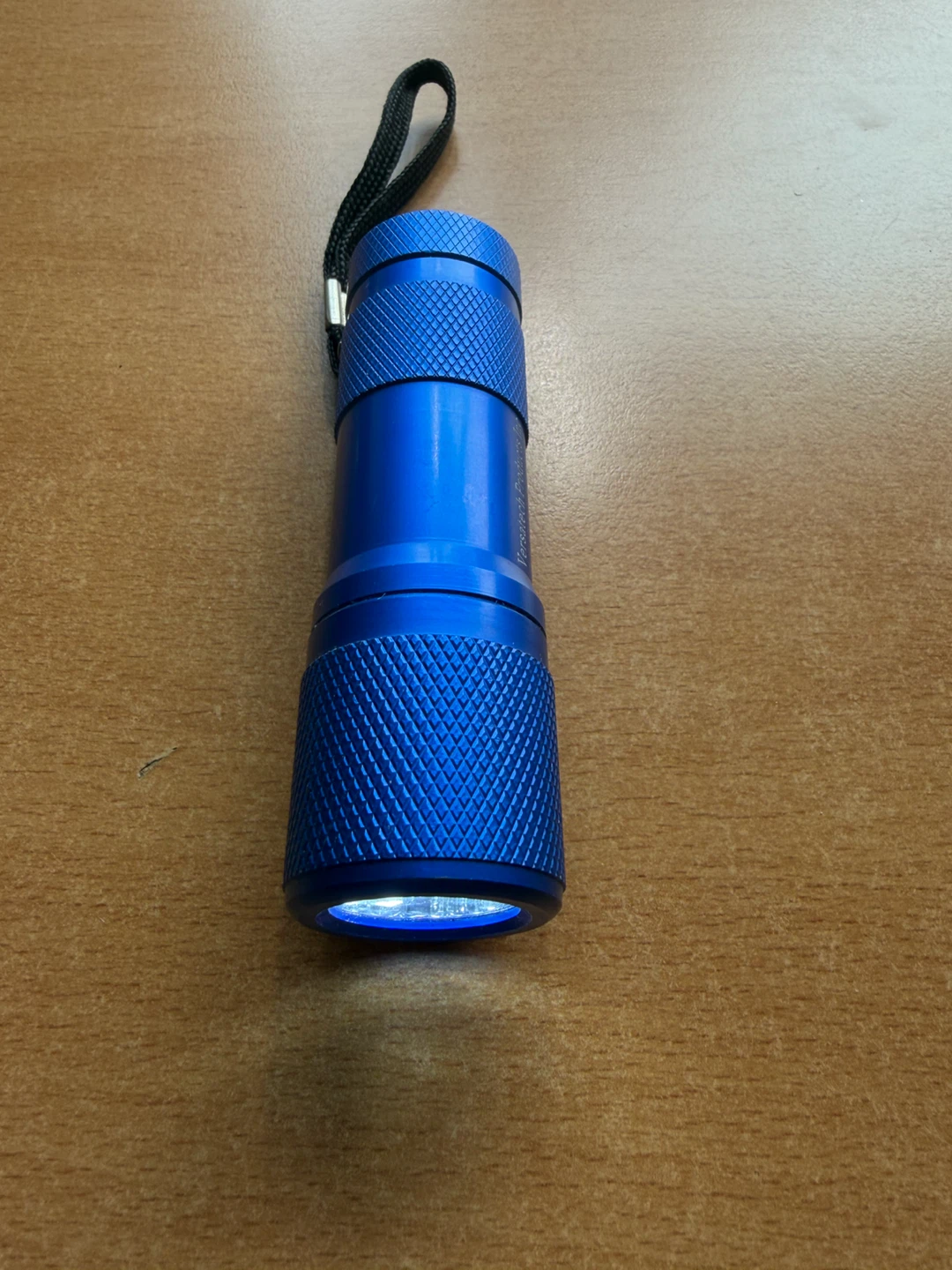 LED Flashlight - photo 2