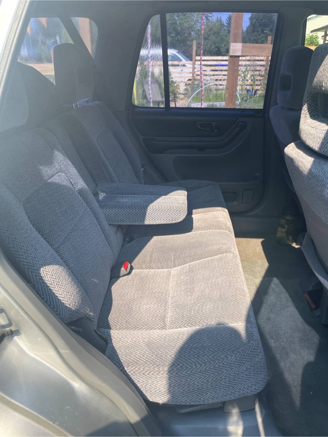 Free Honda CR-V Rear Seat - photo 2