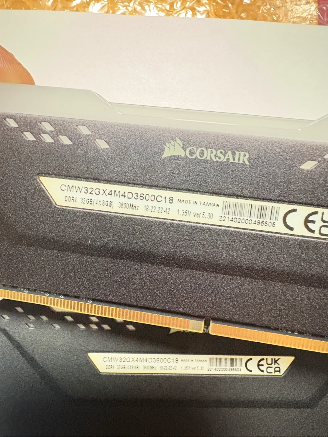 Corsair Vengeance RGB Pro DDR4 RAM - photo 3