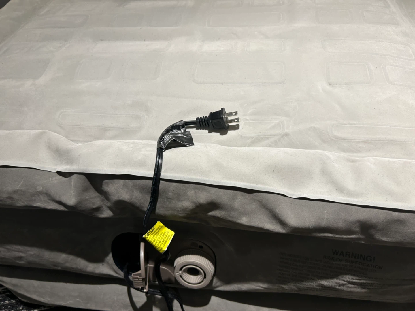 Twin Air Mattress - photo 2