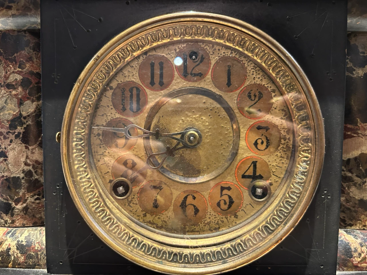 Vintage Mantel Clock with Marble Accents - photo 2