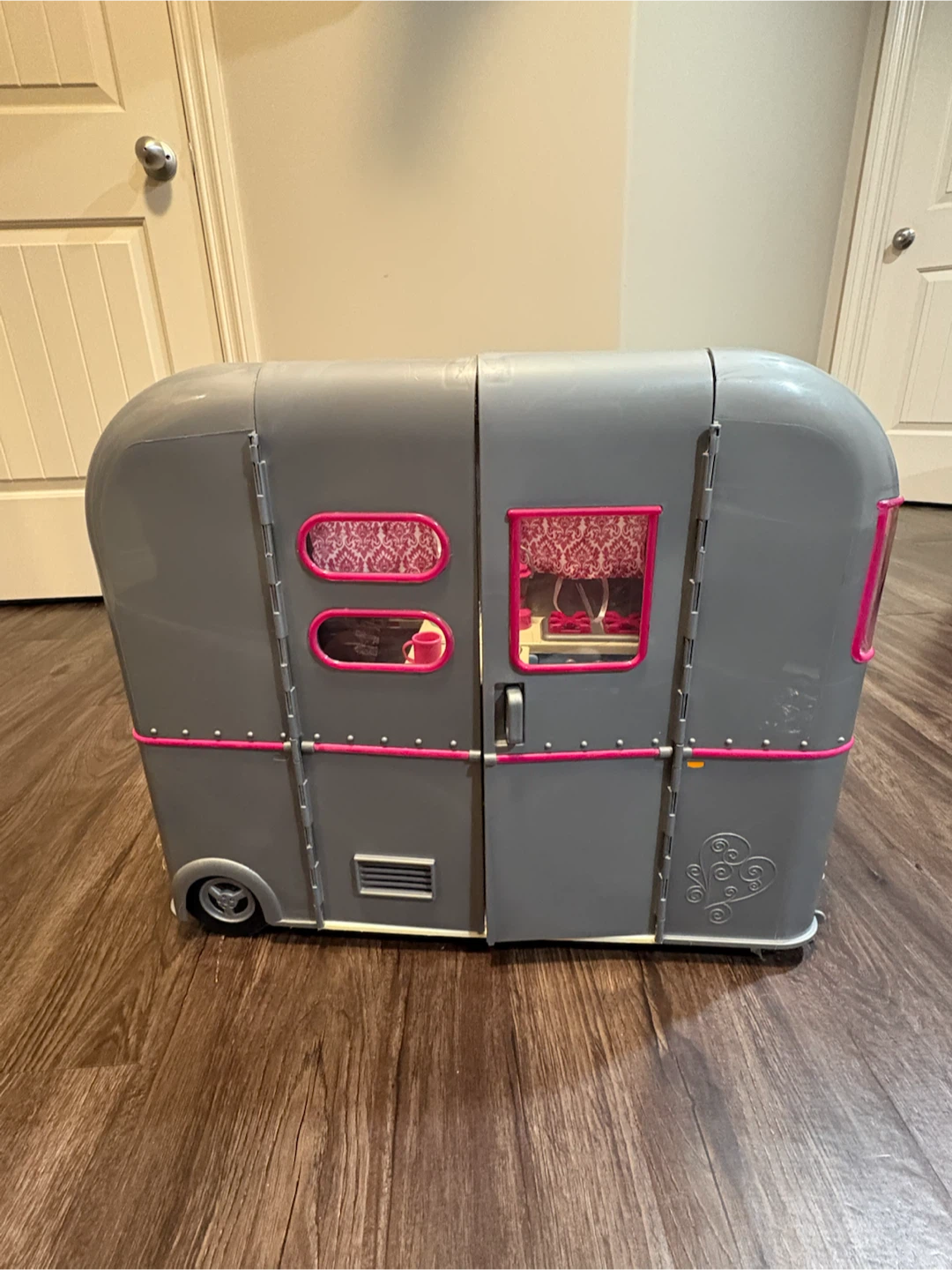 Our Generation Doll Camper