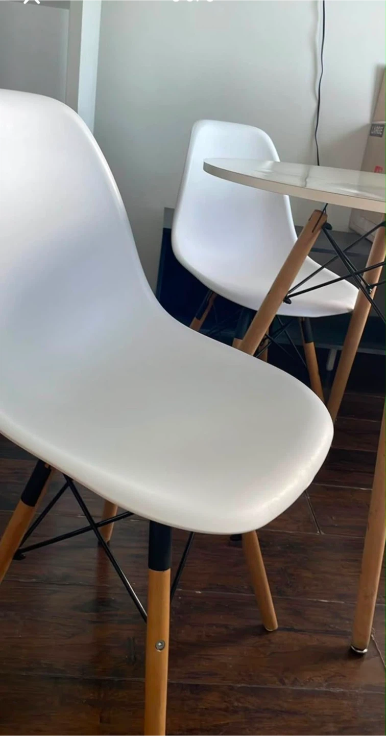 White Dining Table with 4 Chairs, Whole set! - photo 5