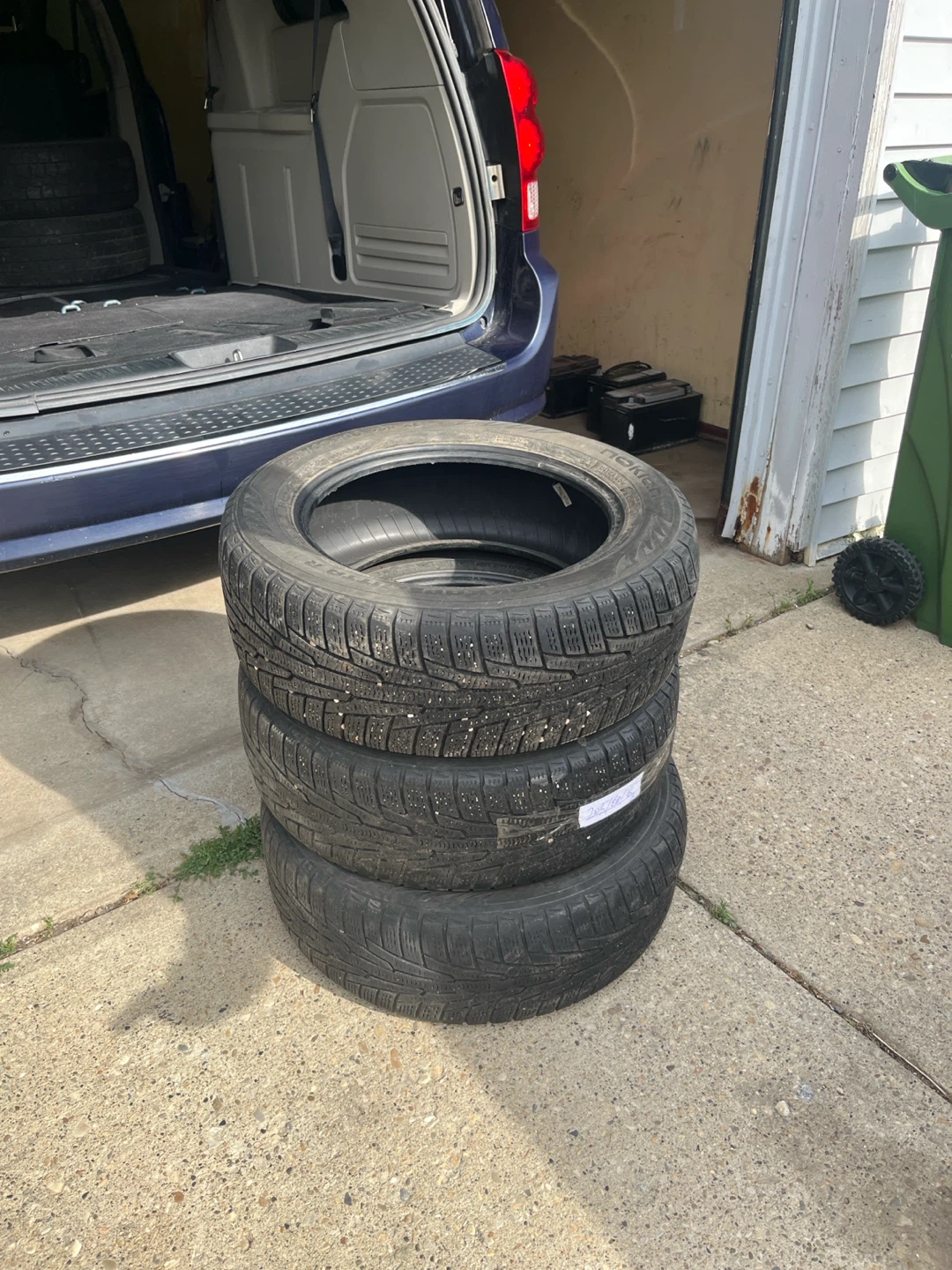 Hakkapeliitta Winter Tires - Set of 4 - photo 2