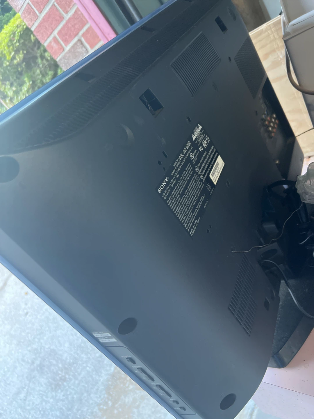 Sony BRAVIA KDL-26S5000 LCD TV - photo 2