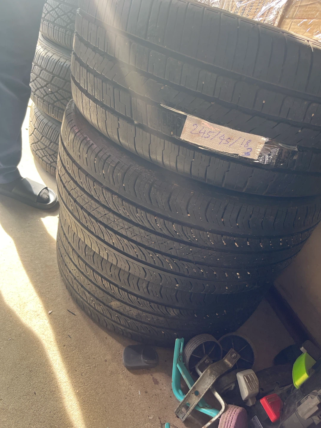 P245/45R18 Tires