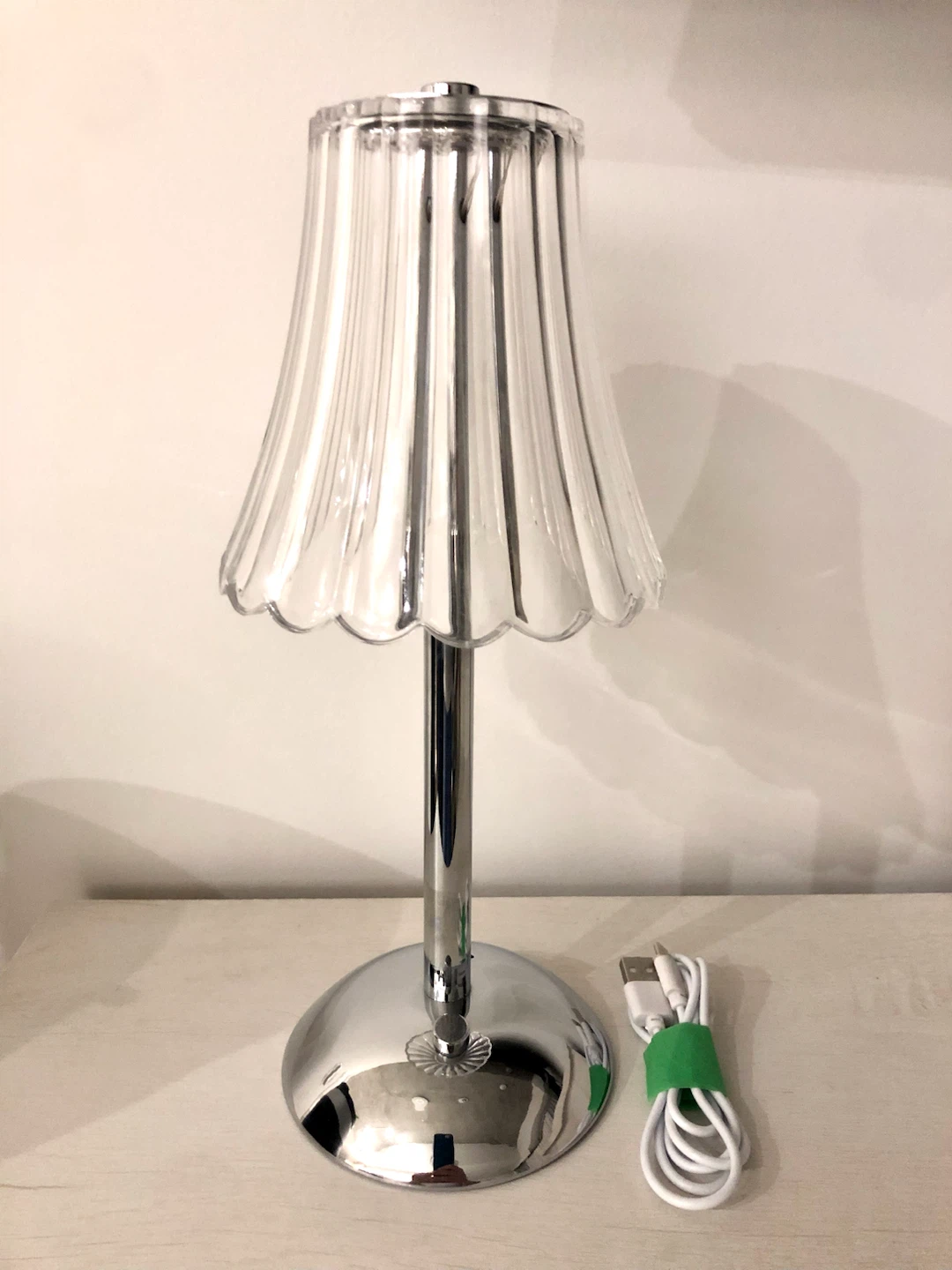 Cordless/Rechargeable Touch Lamp