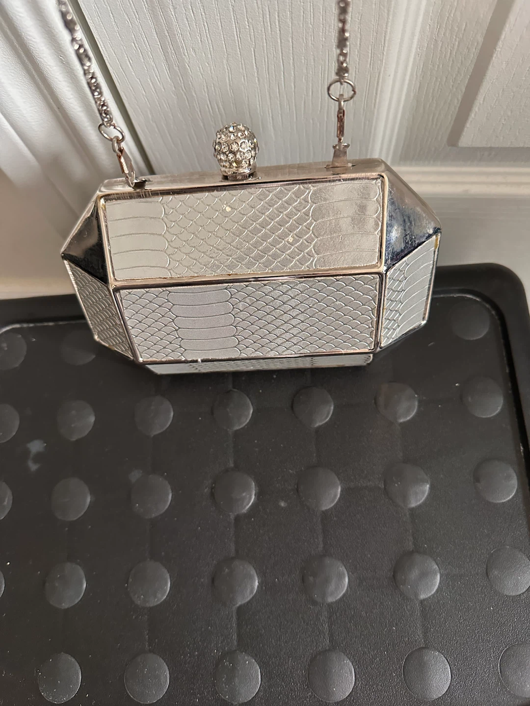 Silver Clutch Evening Bag with Rhinestone Clasp - photo 2