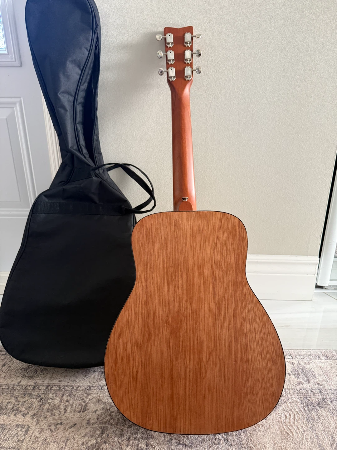 Yamaha Acoustic Guitar with Gig Bag - photo 4