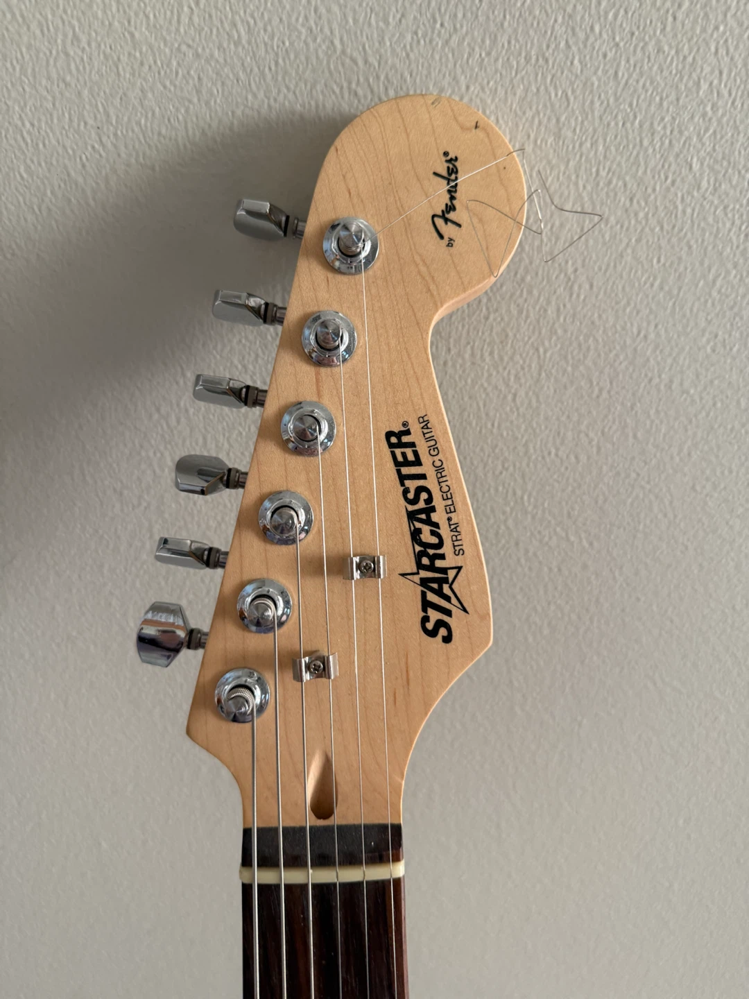 Fender StarCaster Electric Guitar - photo 3