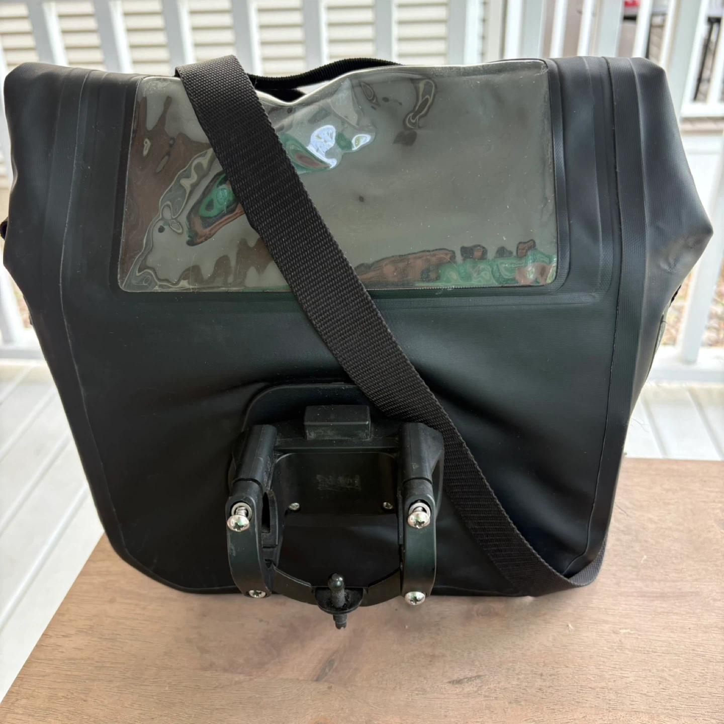 Thule Shield Handlebar bag and Thule Side seat organizer - photo 3