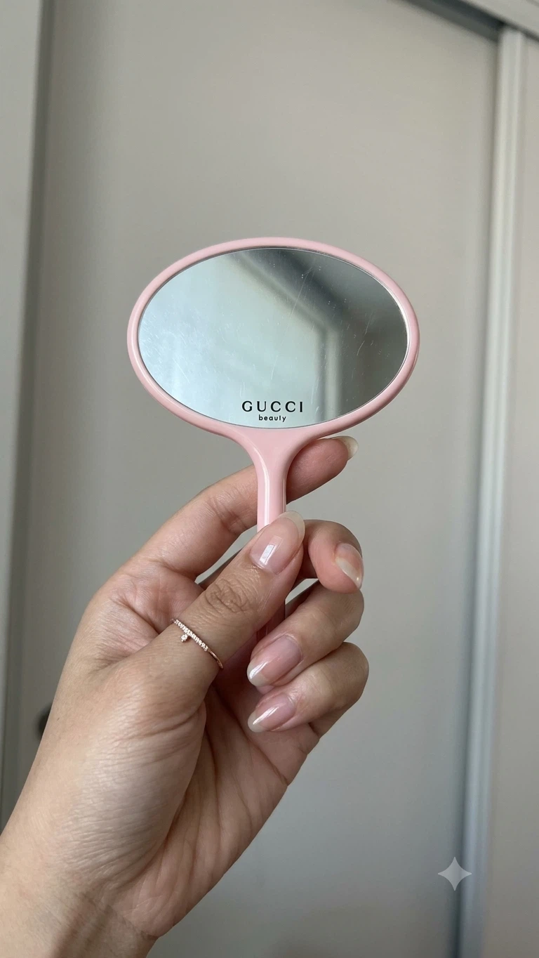 GUCCI Beauty Pink Handheld Mirror - photo 2
