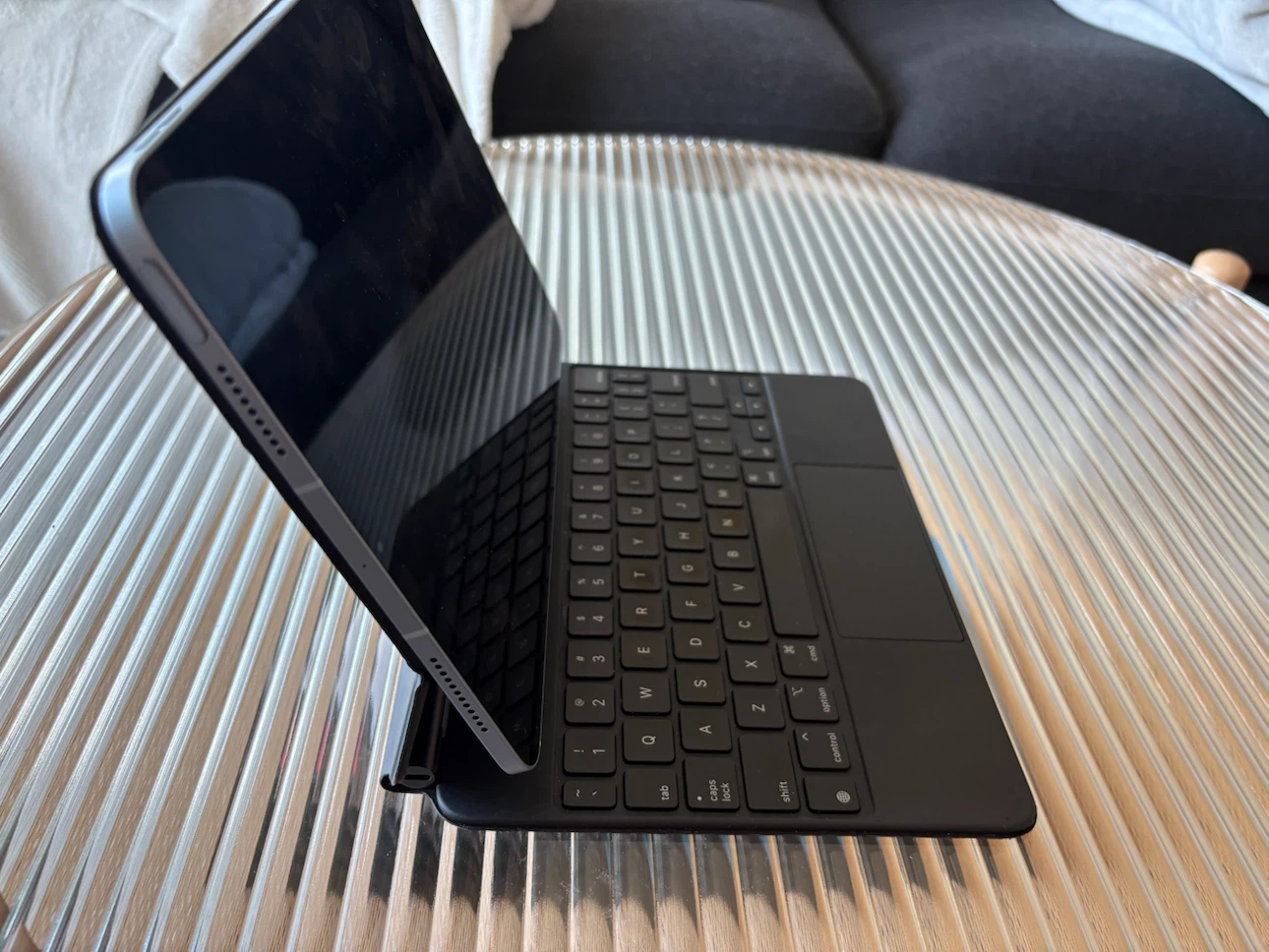 Apple Magic Keyboard - photo 2