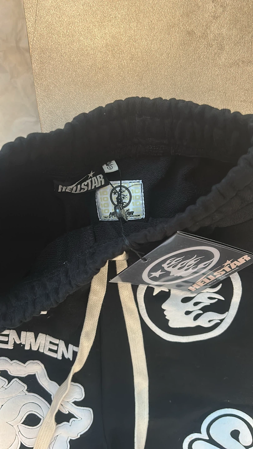 Black hellstar sweats - photo 2