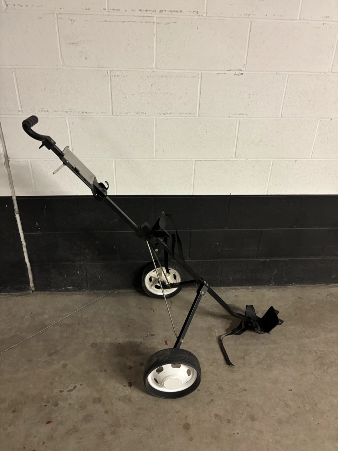 Portable Golf Pull Cart - photo 2