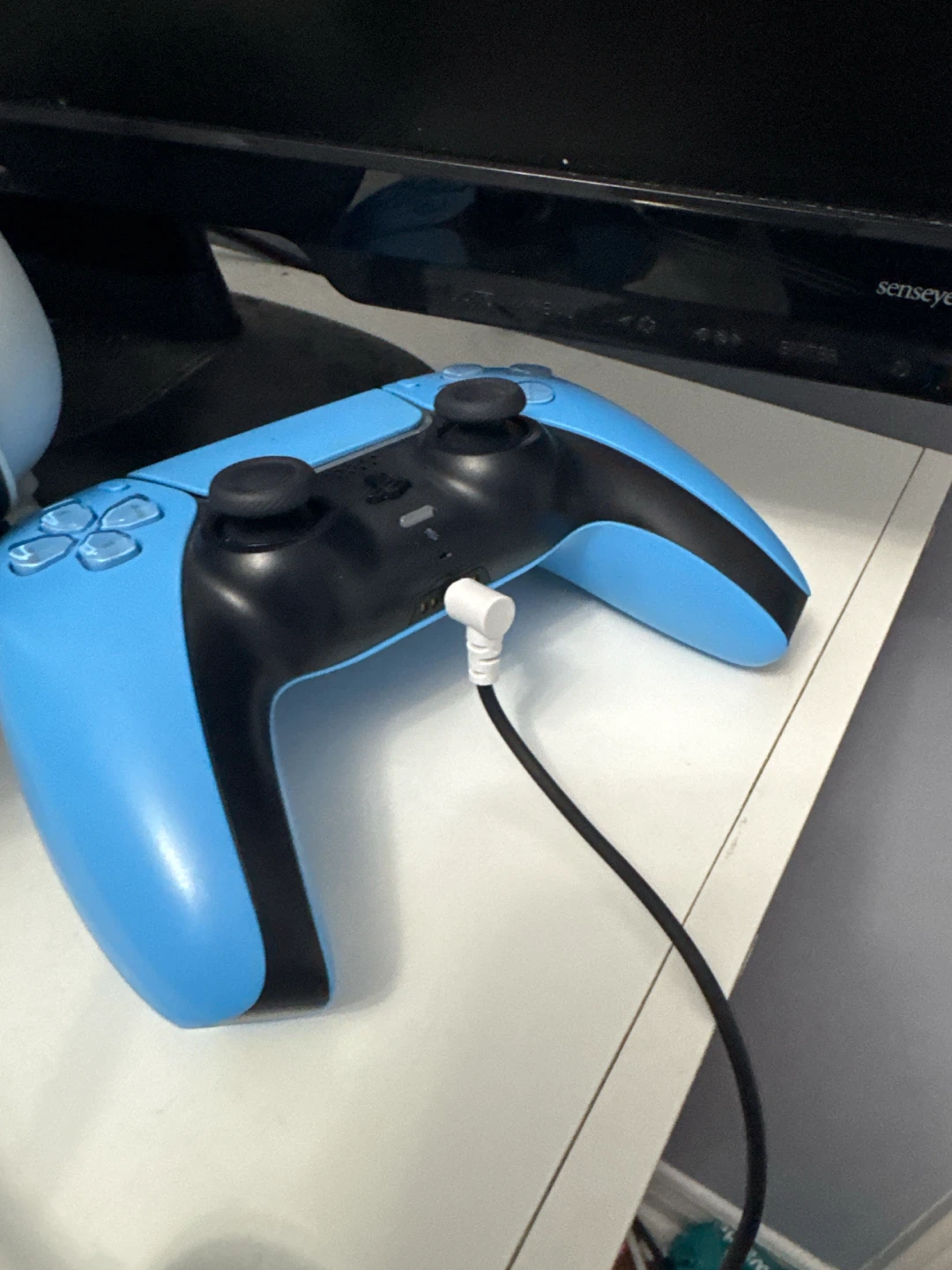 Sony PlayStation 5 with DualSense controller. - photo 2