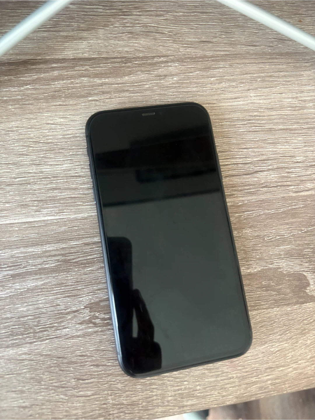 Apple iPhone 11 - Black