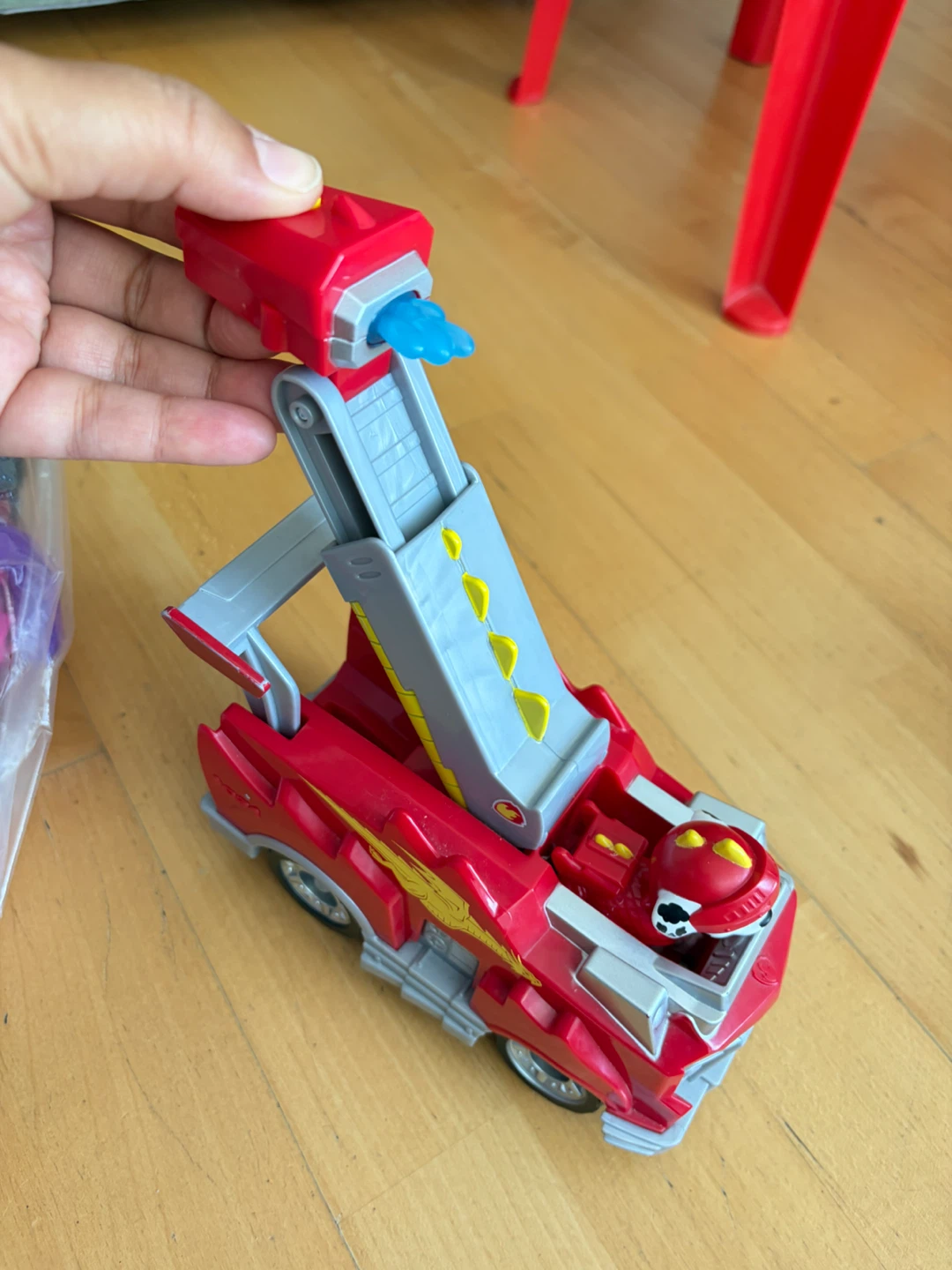 Marshall's Dragon Fire Truck Toy - photo 3