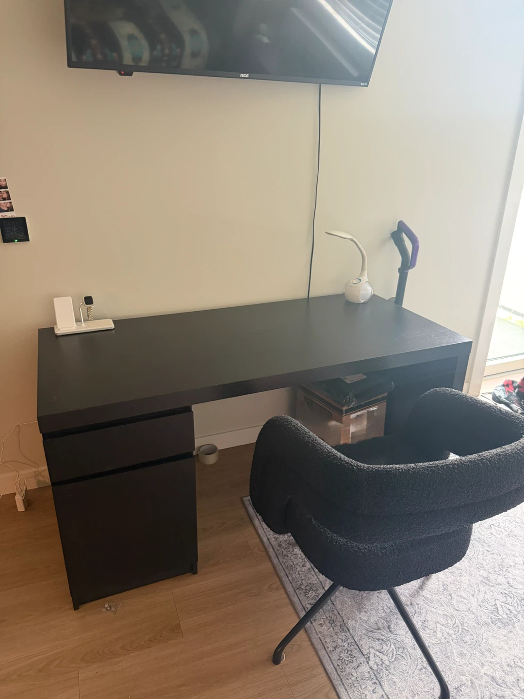 Black IKEA Desk + chair - photo 5
