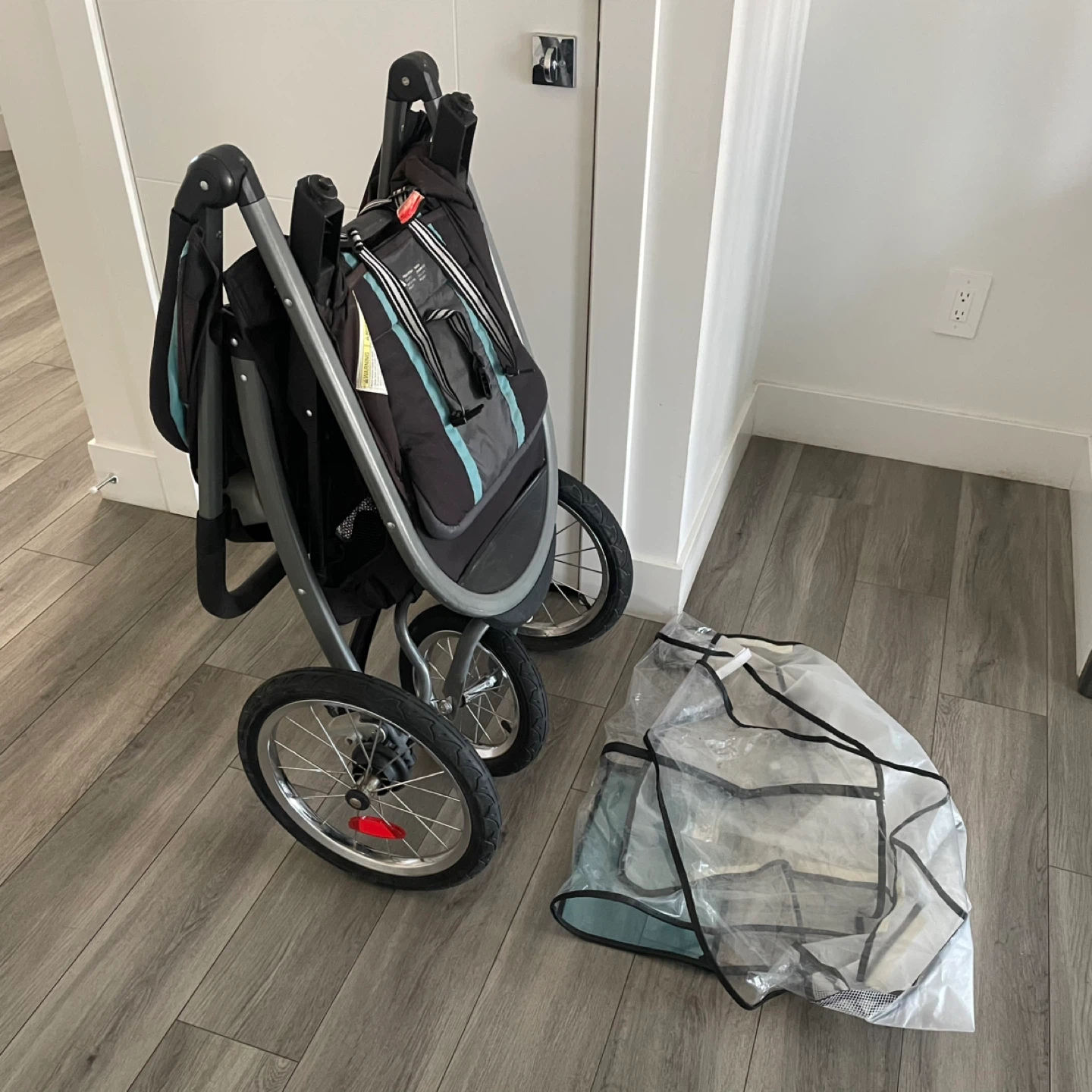 Graco Baby Stroller with No Tray - photo 2