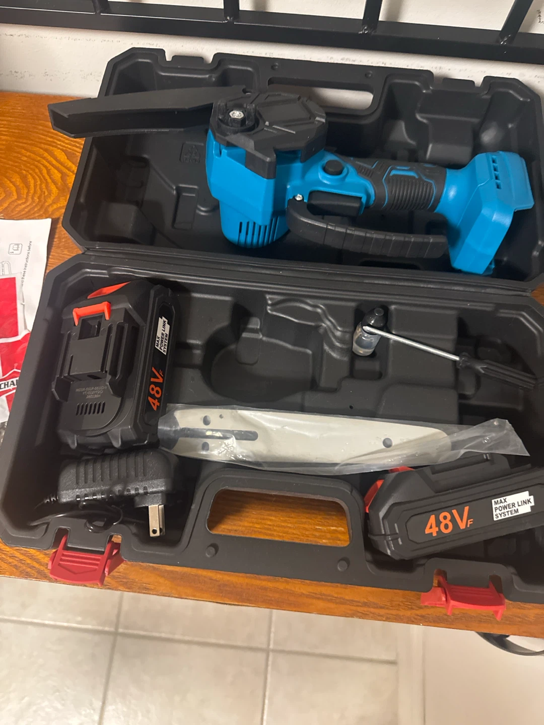 Cordless Handheld Chainsaw with 2 Batteries - photo 5