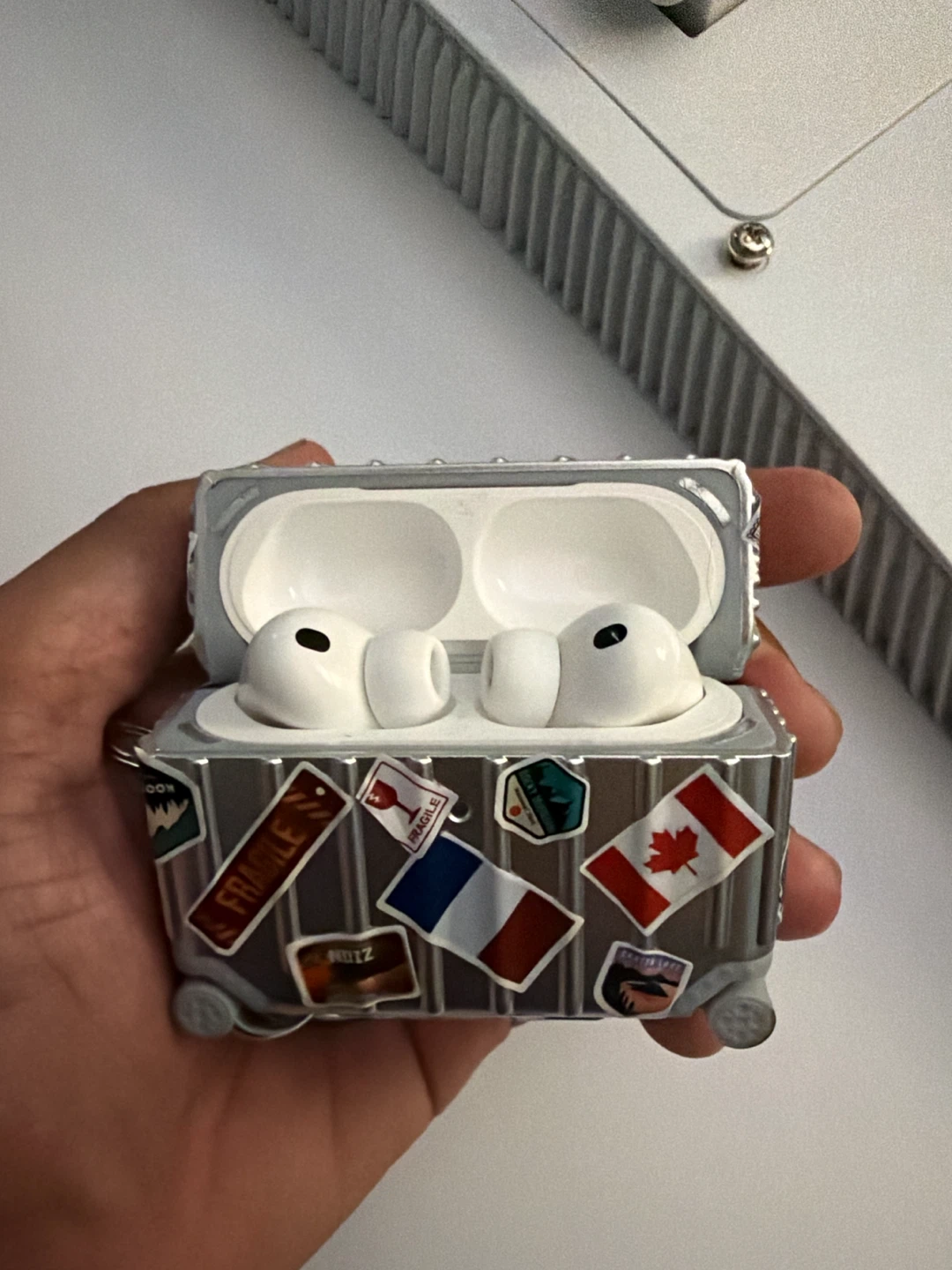 *REAL*Airpods pro 3