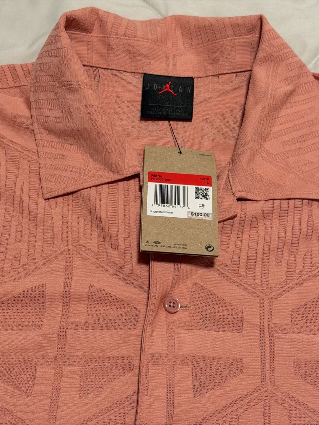 Jordan Men's Sleeve Button-Up Shirt
