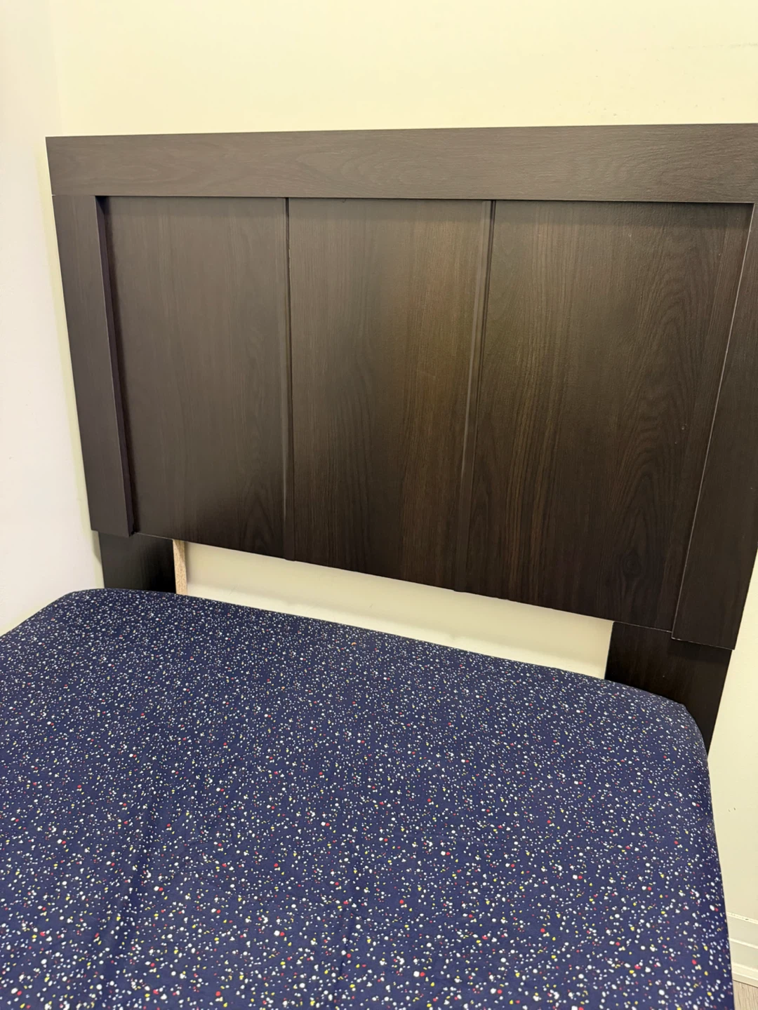 Dark Wood Headboard with Storage Bed Frame - photo 5