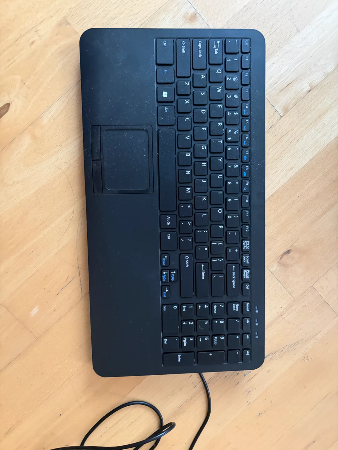 Black wired Keyboard with Trackpad