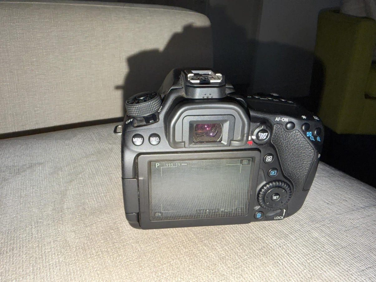 Canon EOS 80D DSLR Camera with 18-55mm Lens - photo 3