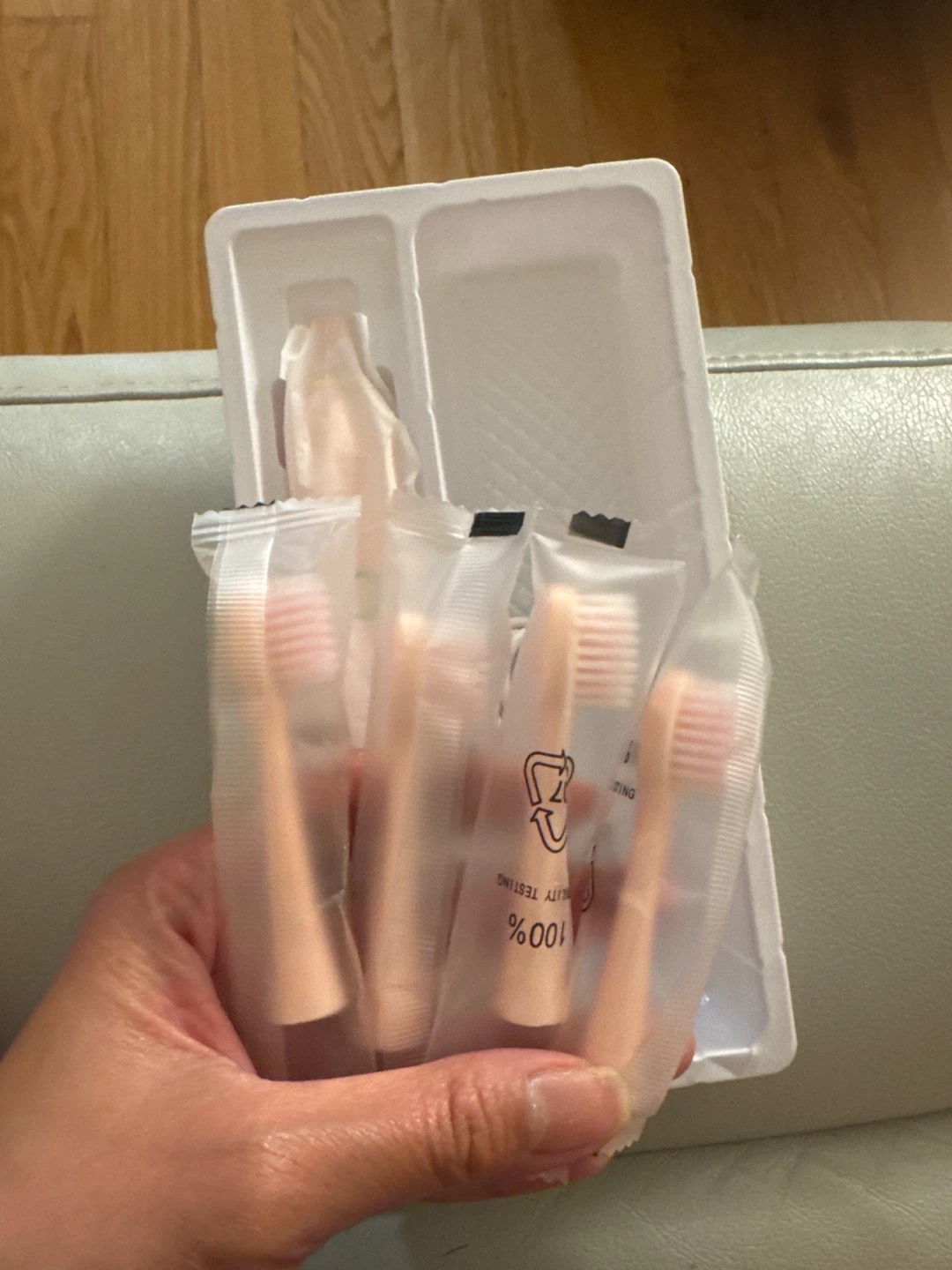Sonic Electric Toothbrush - photo 2