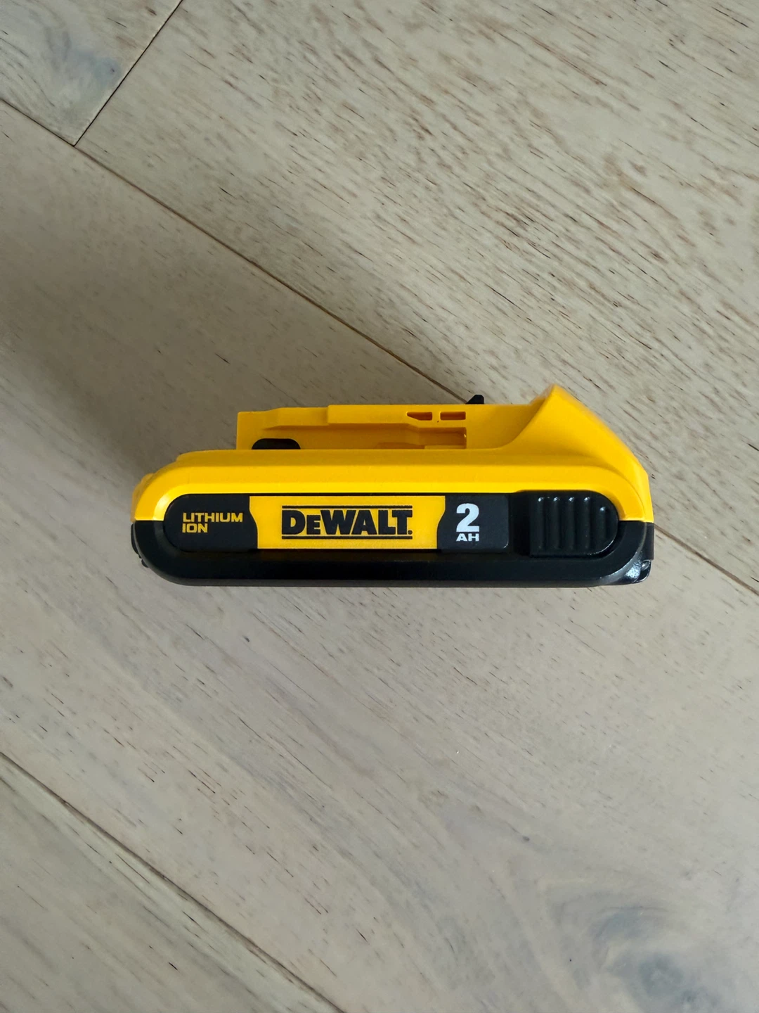 DEWALT 20V MAX Cordless Brushless Drill and 2.0Ah Battery - photo 5