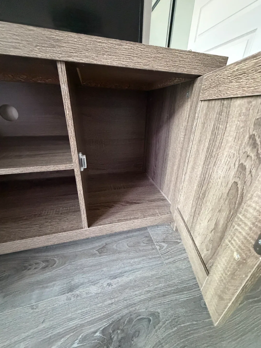 Wood TV Stand - photo 4