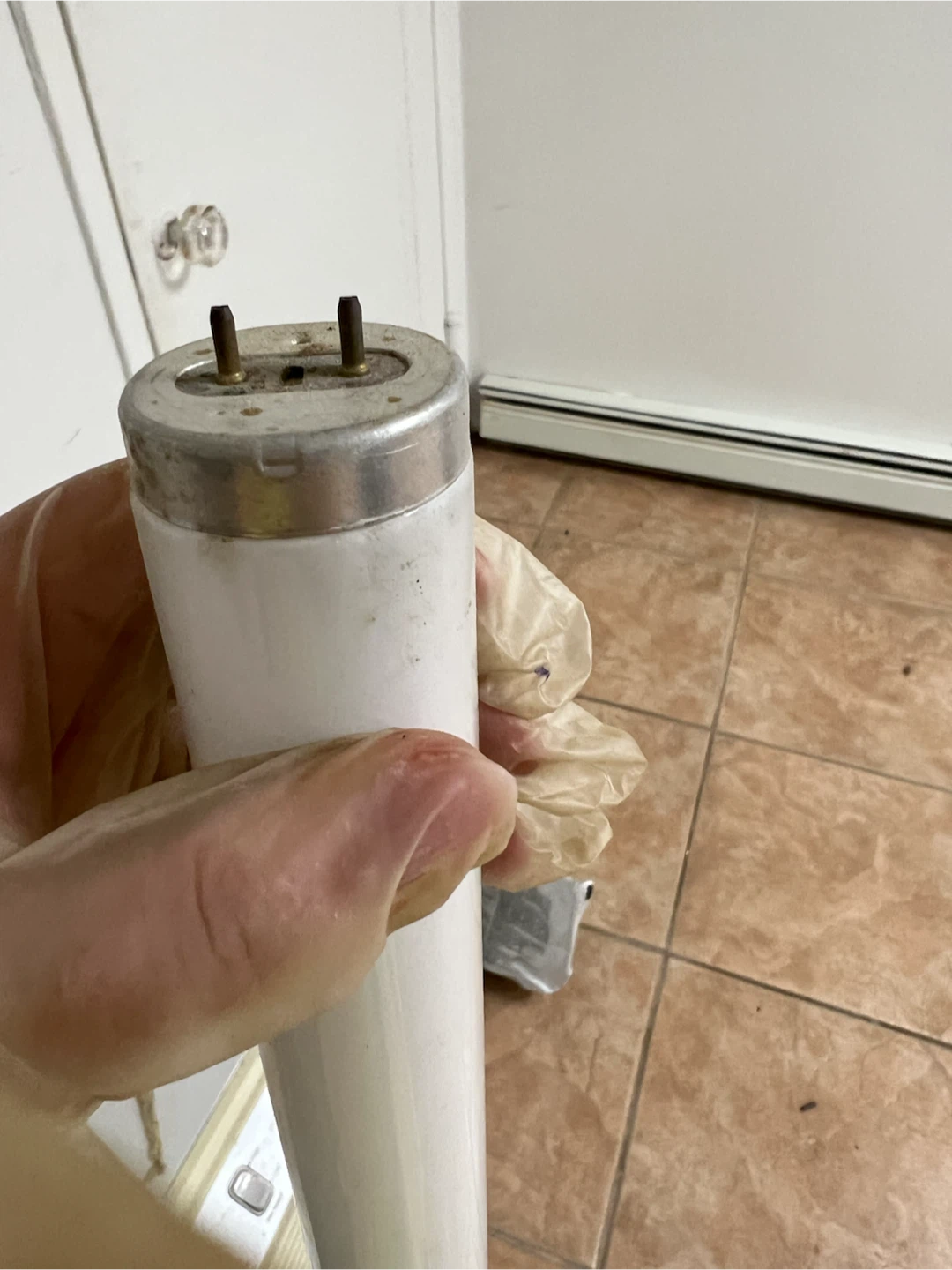 Lot of Fluorescent Light Bulbs - photo 3