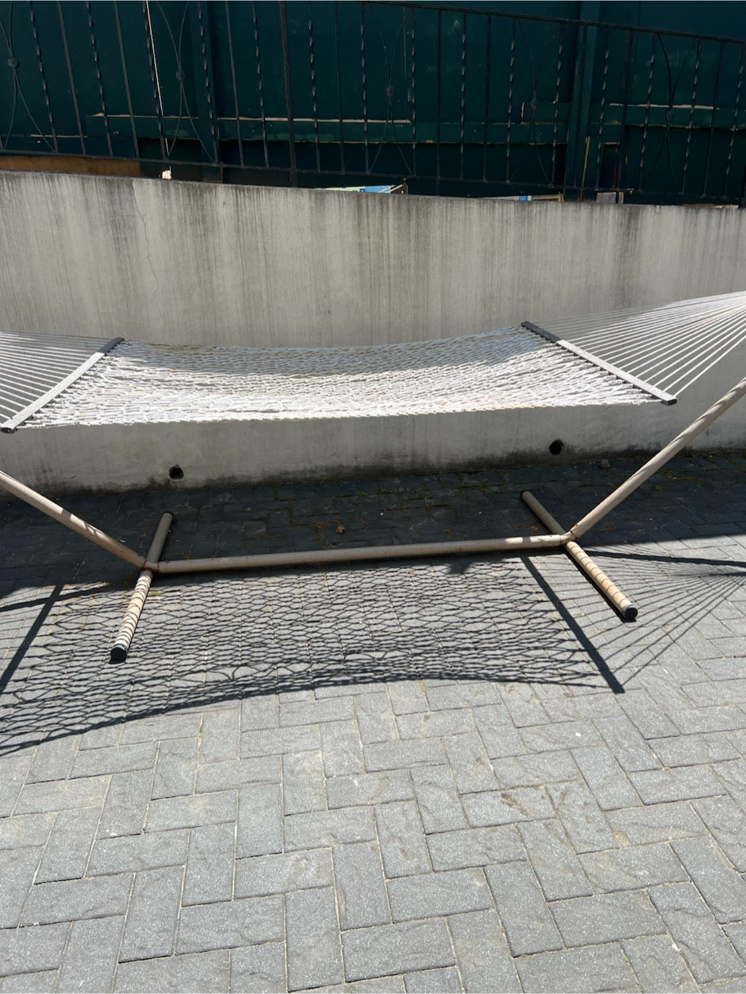 White Rope Hammock with Wooden spreader bars - photo 5