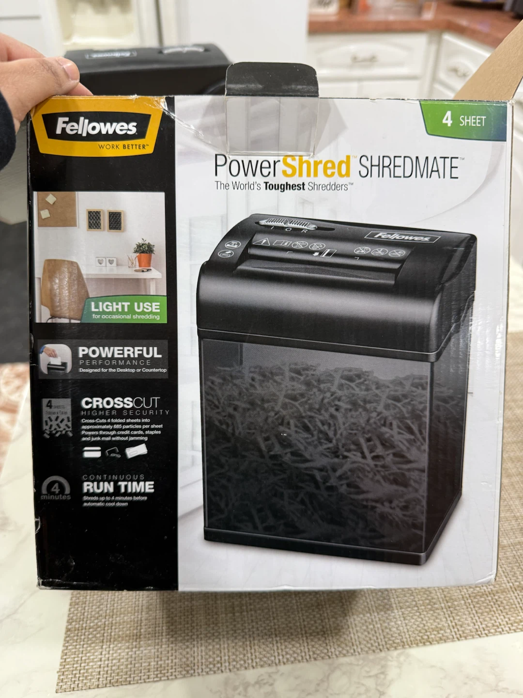 Fellowes PowerShred ShredMATE 4 Sheet Shredder