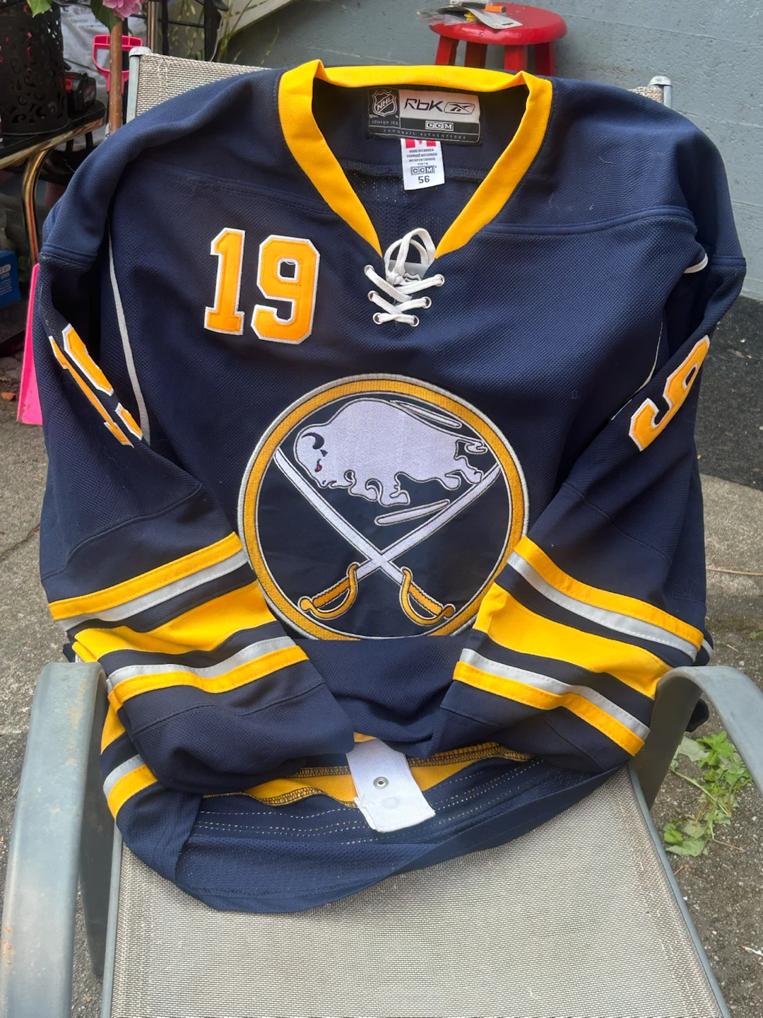 CCM auth. Buffalo jersey # 19 Connolly with fight strap