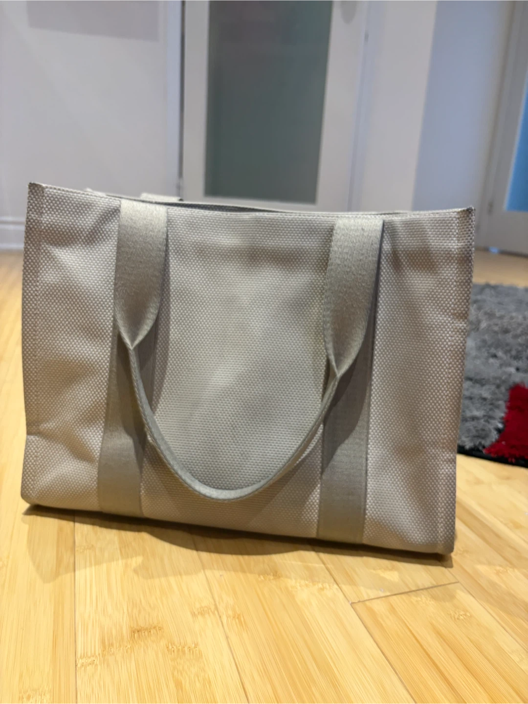 Lululemon Two-Tone Canvas Tote Bag 10L - photo 2