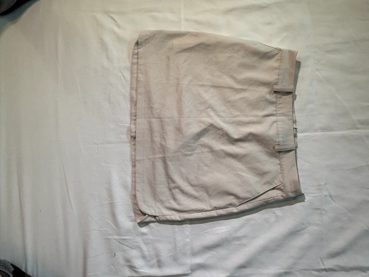 Maggie Lane Beige Khaki skirt/Shorts Size 2 - photo 2
