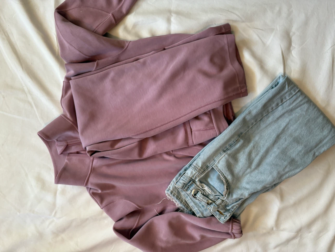 Lululemon Pink Trousers - Size 6 - photo 3