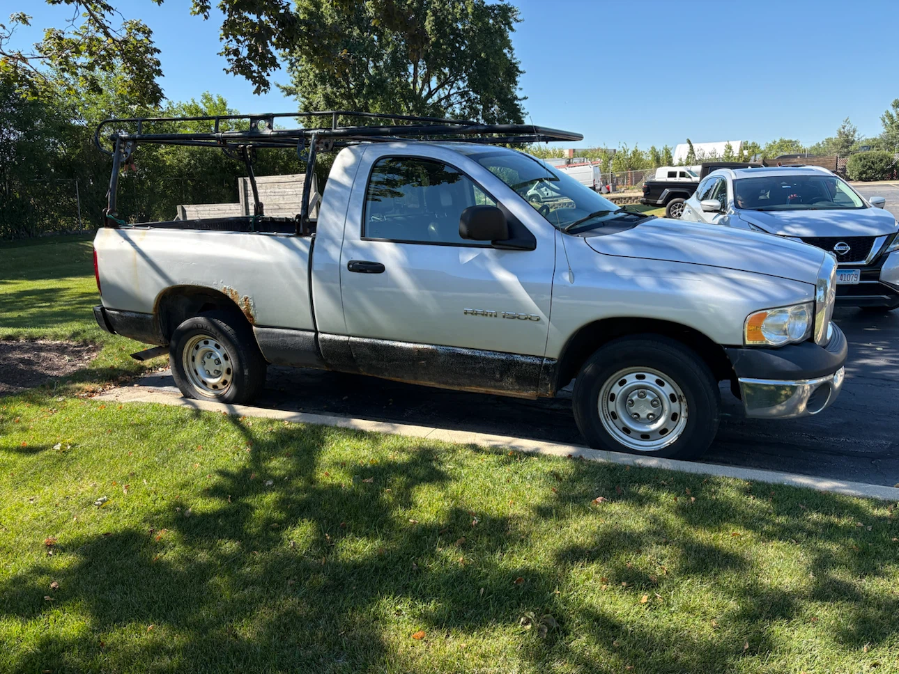 2005 Dodge Ram 1500 Pickup Truck with Rack - photo 2