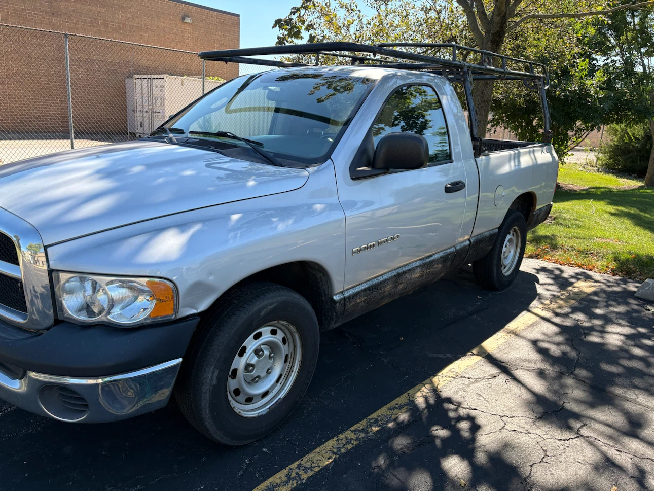 2005 Dodge Ram 1500 Pickup Truck with Rack - photo 3