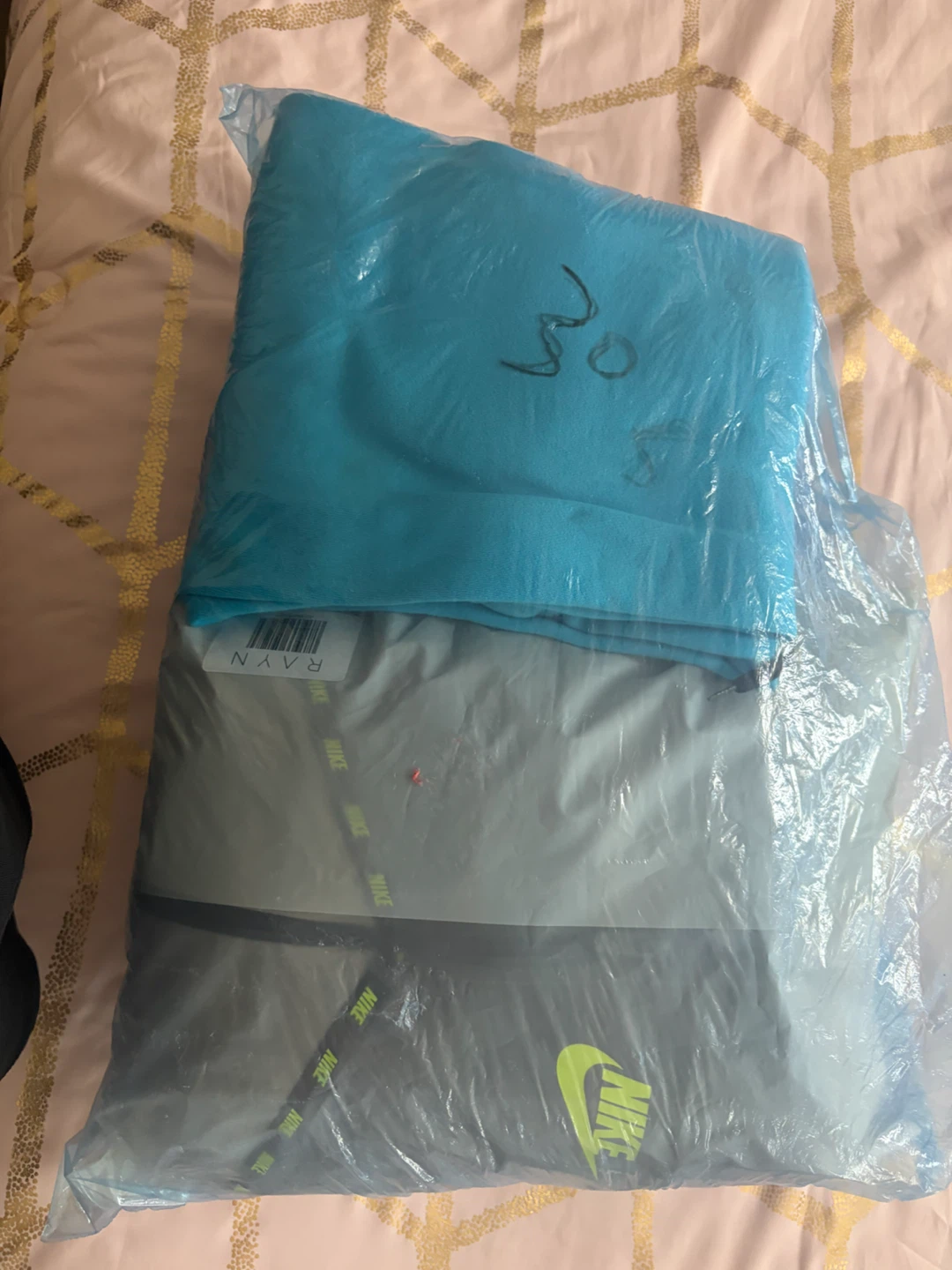 Nike Tracksuit Set - photo 3