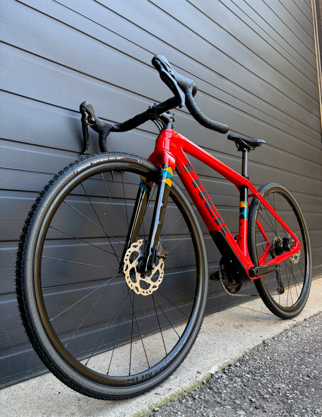49cm Carbon Trek Checkpoint SL5 Like New - photo 2